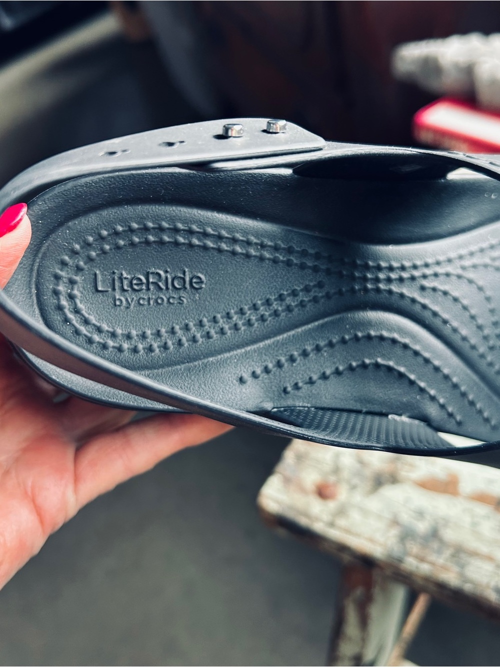 Crocs Brooklyn Women’s Size 9 Black Dual-Strap Low Wedge Sandals - Picture 4 of 7